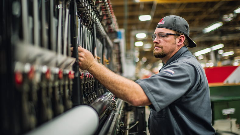 美国工厂不相信特朗普
